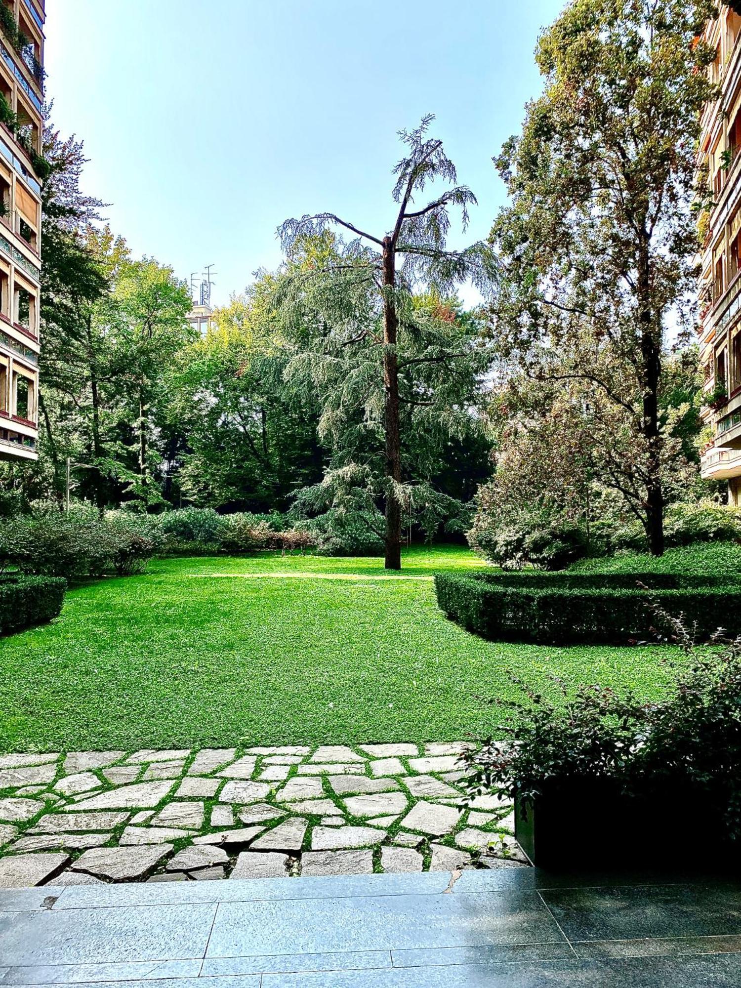 Turati 3 Apartment Милано Екстериор снимка