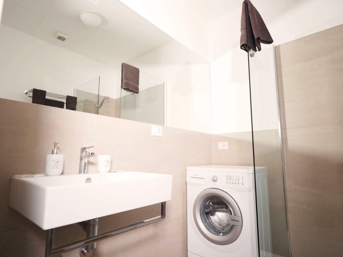 Turati 3 Apartment Милано Екстериор снимка