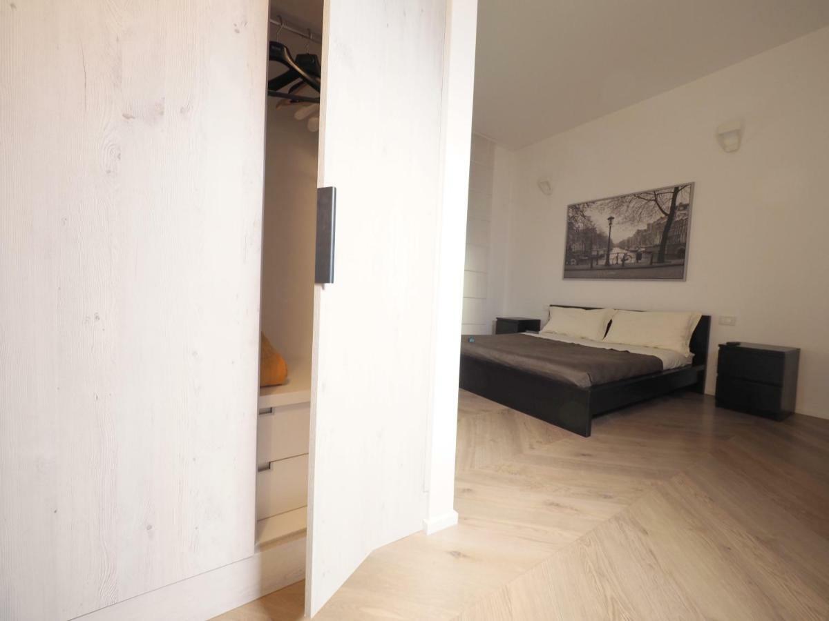 Turati 3 Apartment Милано Екстериор снимка
